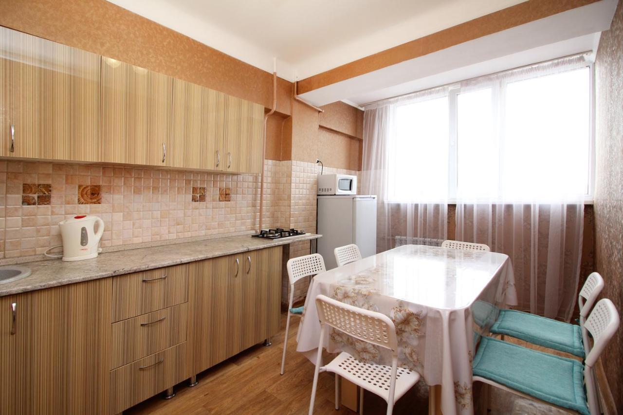 Spacious central apartment Almatý Exterior foto